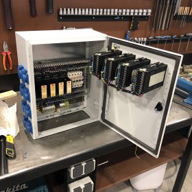 2048A972-42E2-49F5-BE71-550DCFD02742